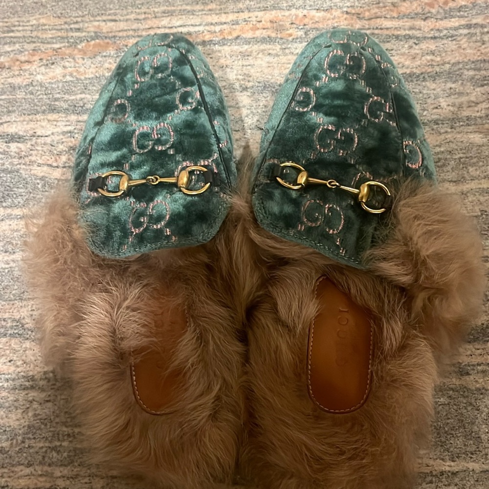 GUCCI Green Velvet Fur Lined Princetown flat mule loafers size 40